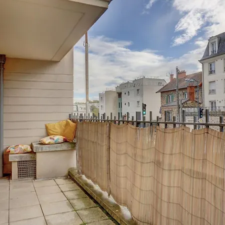 Apartment Le Curie - Cyr Saint-Cyr-l'Ecole