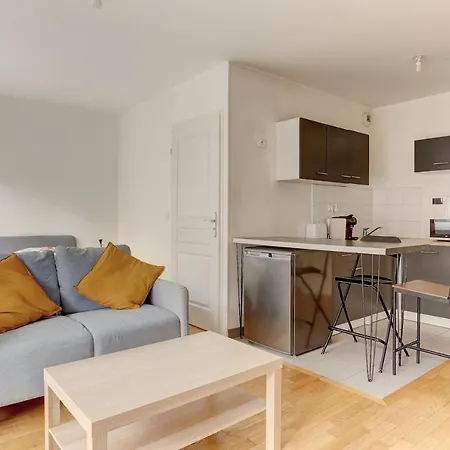 Le Curie - Cyr Apartment Saint-Cyr-l'Ecole