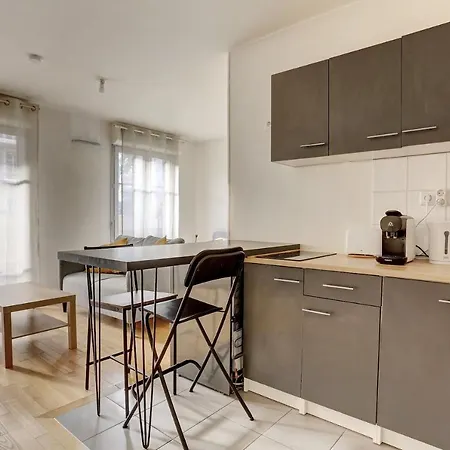 Apartment Le Curie - Cyr *